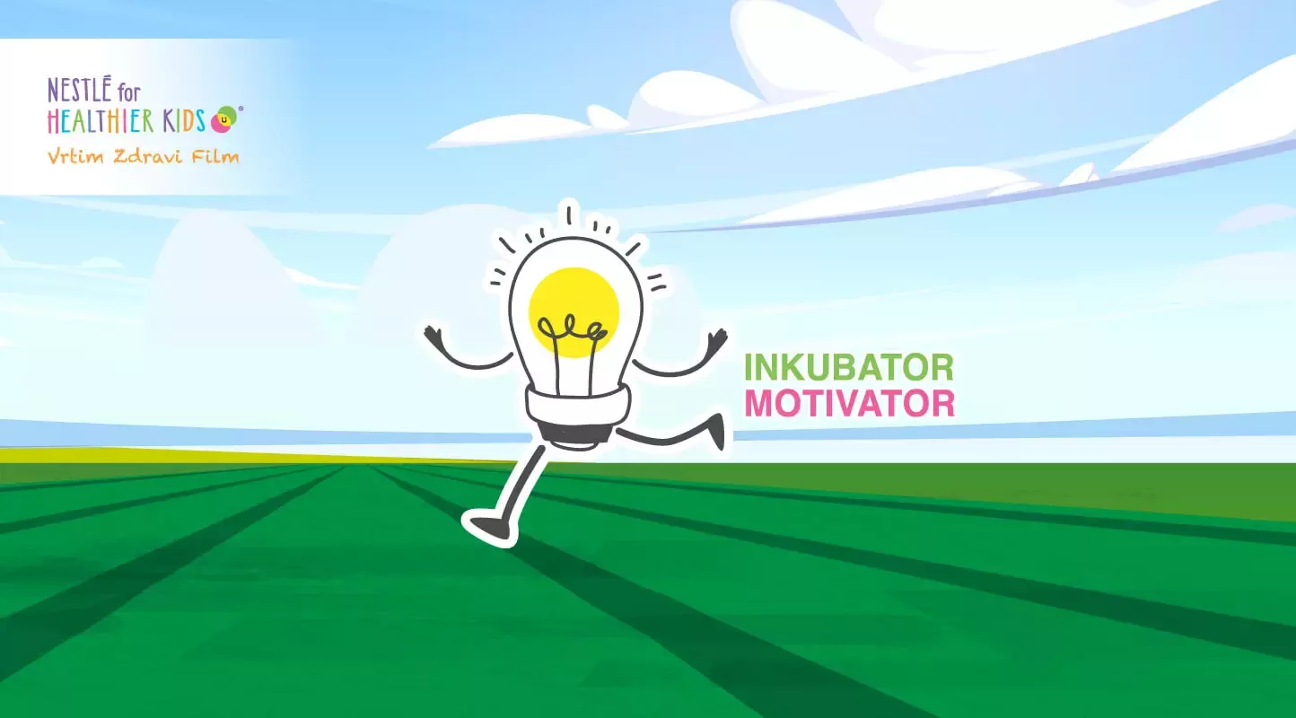 Žarulja kao logo inicijative Inkubator Motivator trči na livadi